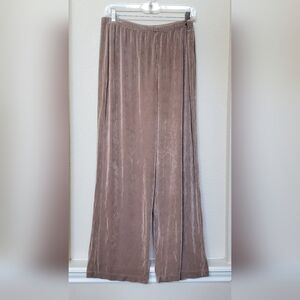 Chico's Traveler's Short Acetate Light Mocha Pants.  Size XL